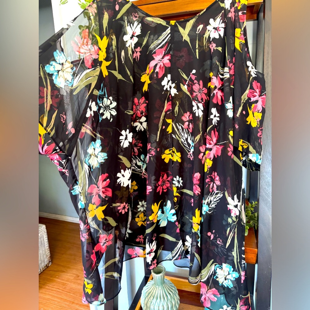 NWT Lane Bryant Floral Sheer Top